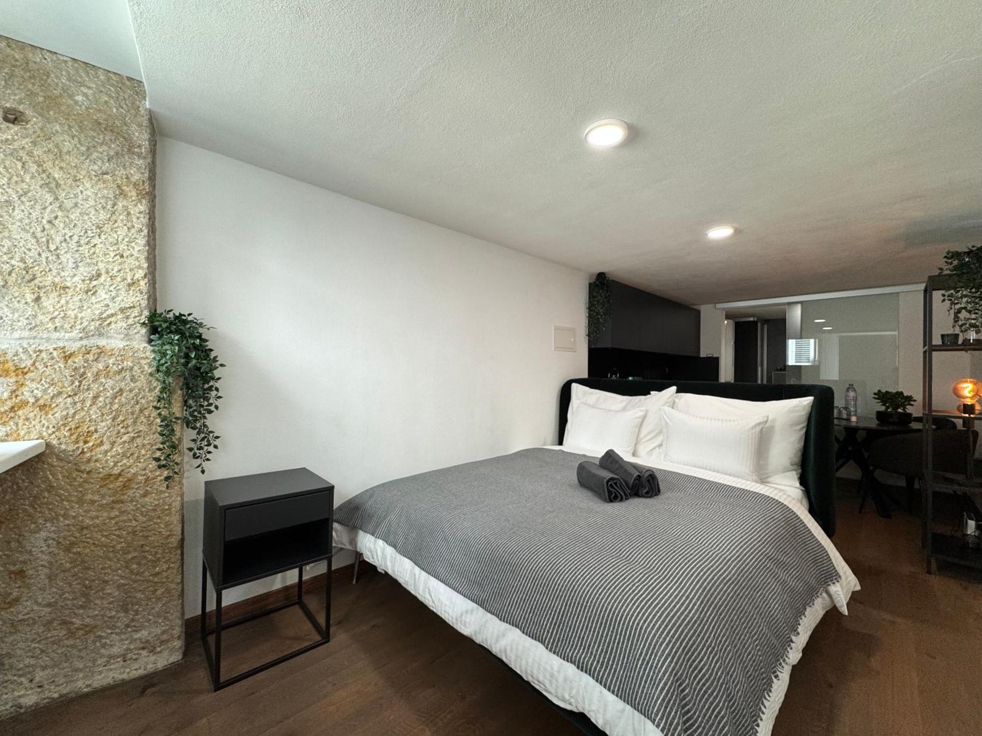 Appartement Au Rez-De-Chaussee En Vieille Ville De Porrentruy Exteriör bild